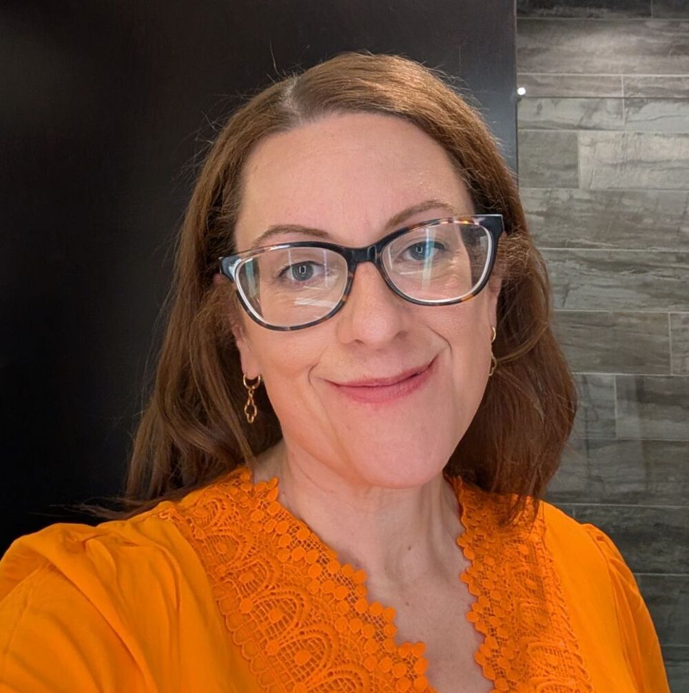 Meet your Posher, Paula